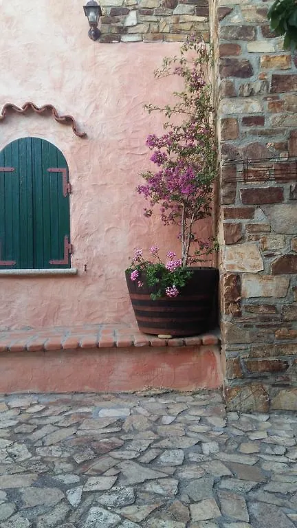 Dom wakacyjny Villa Le Ginestre La Caletta