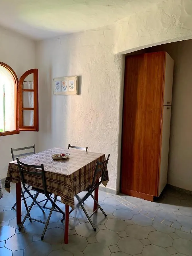 Villa Le Ginestre La Caletta 0*,