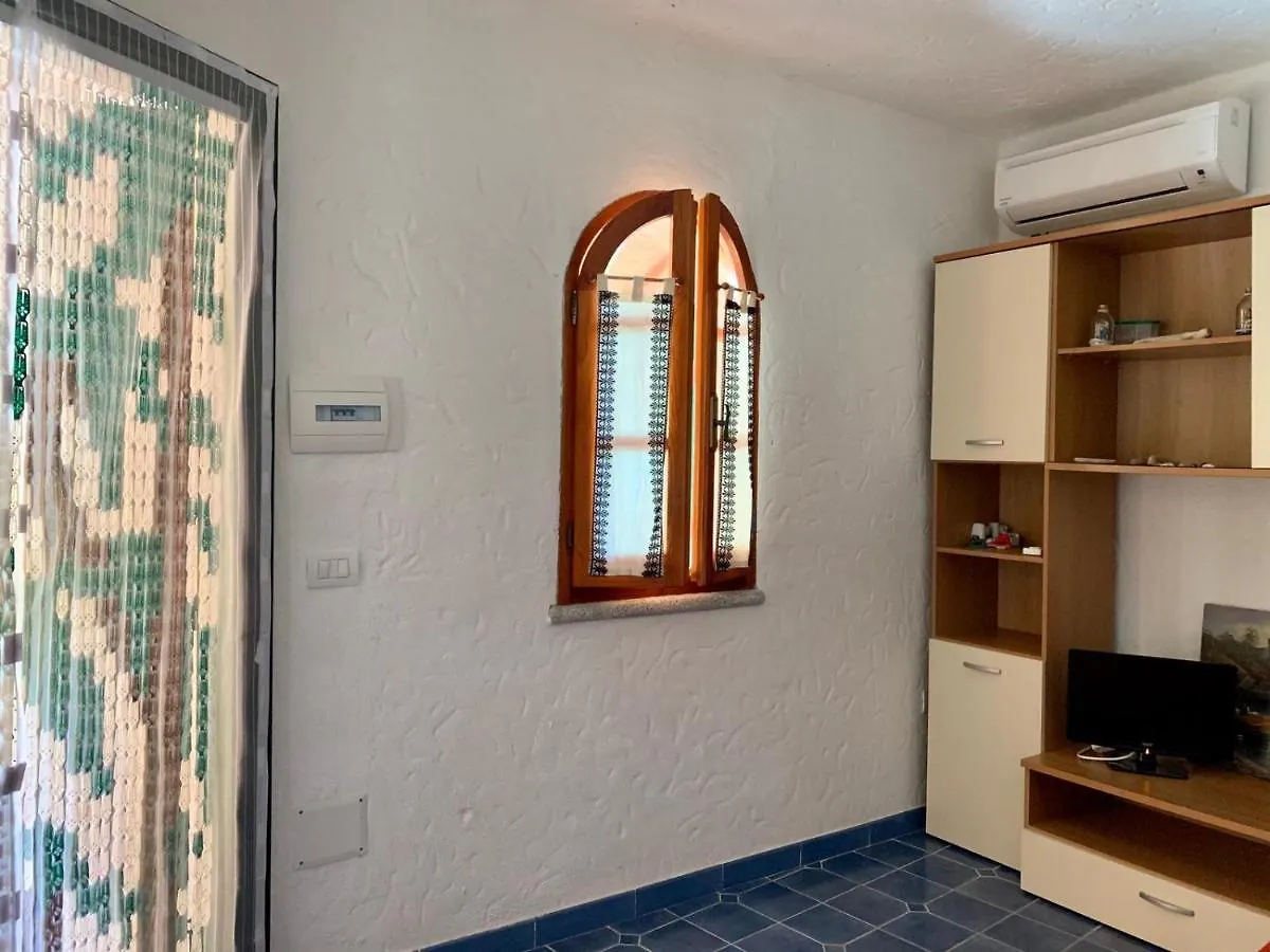 Villa Le Ginestre La Caletta Italie